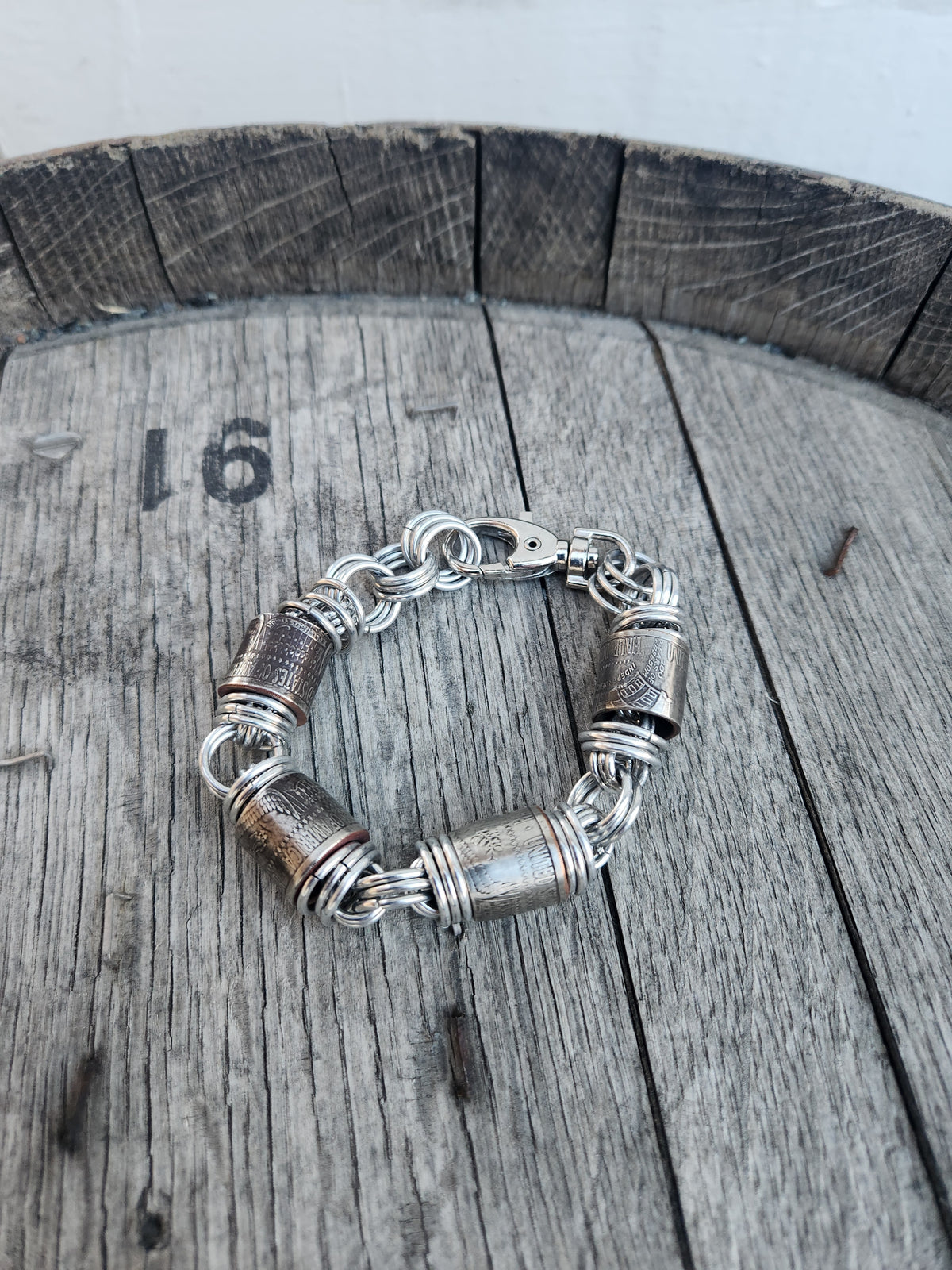 Custom United States Half Dollar Coin and polished Steel Ring Chain Bracelet with Silver-Tone Design