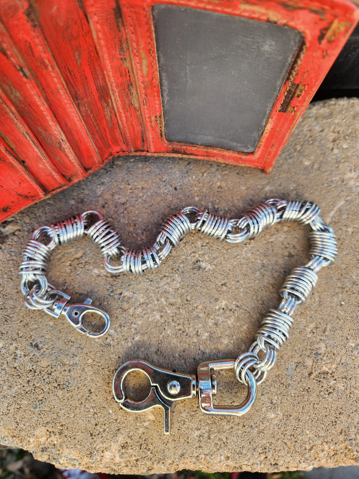 18in. Wallet Chain with Metal Clasps, Durable Design, Ideal for Everyday Use