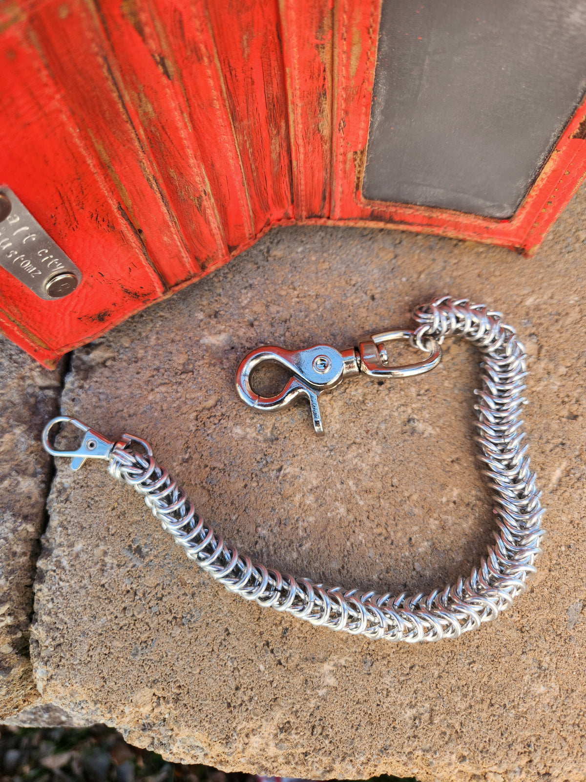 18in. Weave box chain polished steel wallet chain