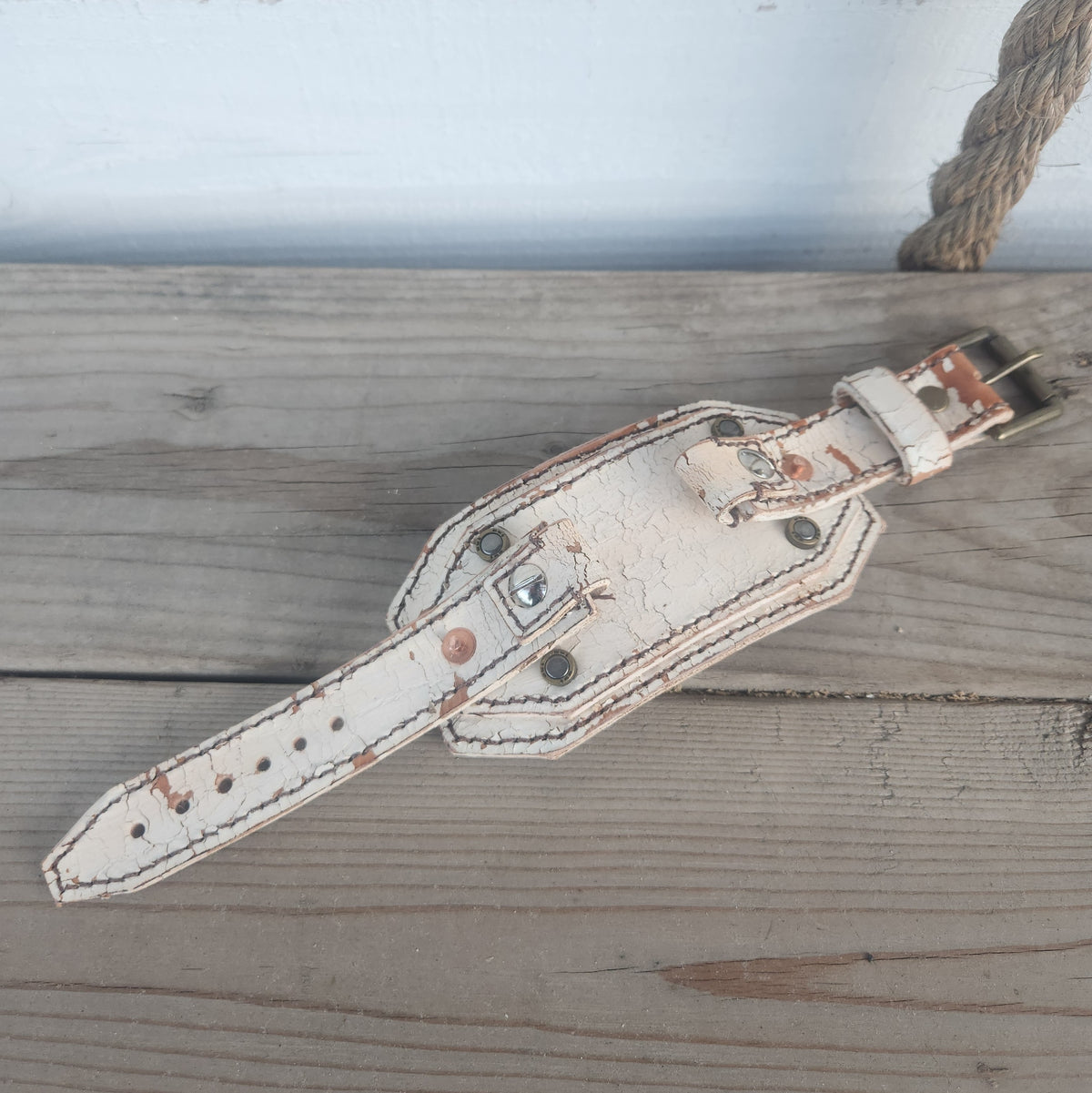 Custom Vintage White Leather Smart Watch Band with Brass Buckle