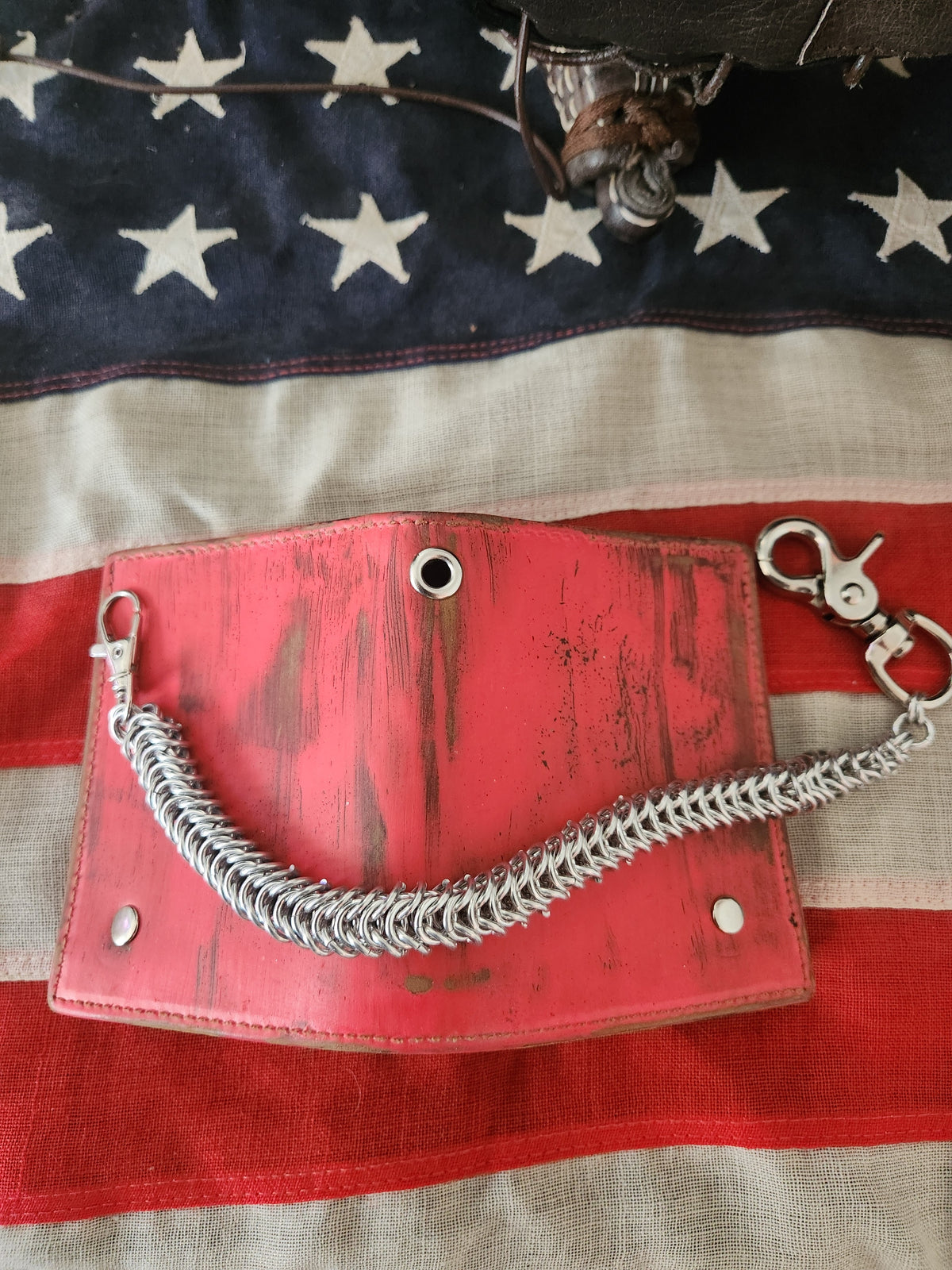 18in. Weave box chain polished steel wallet chain