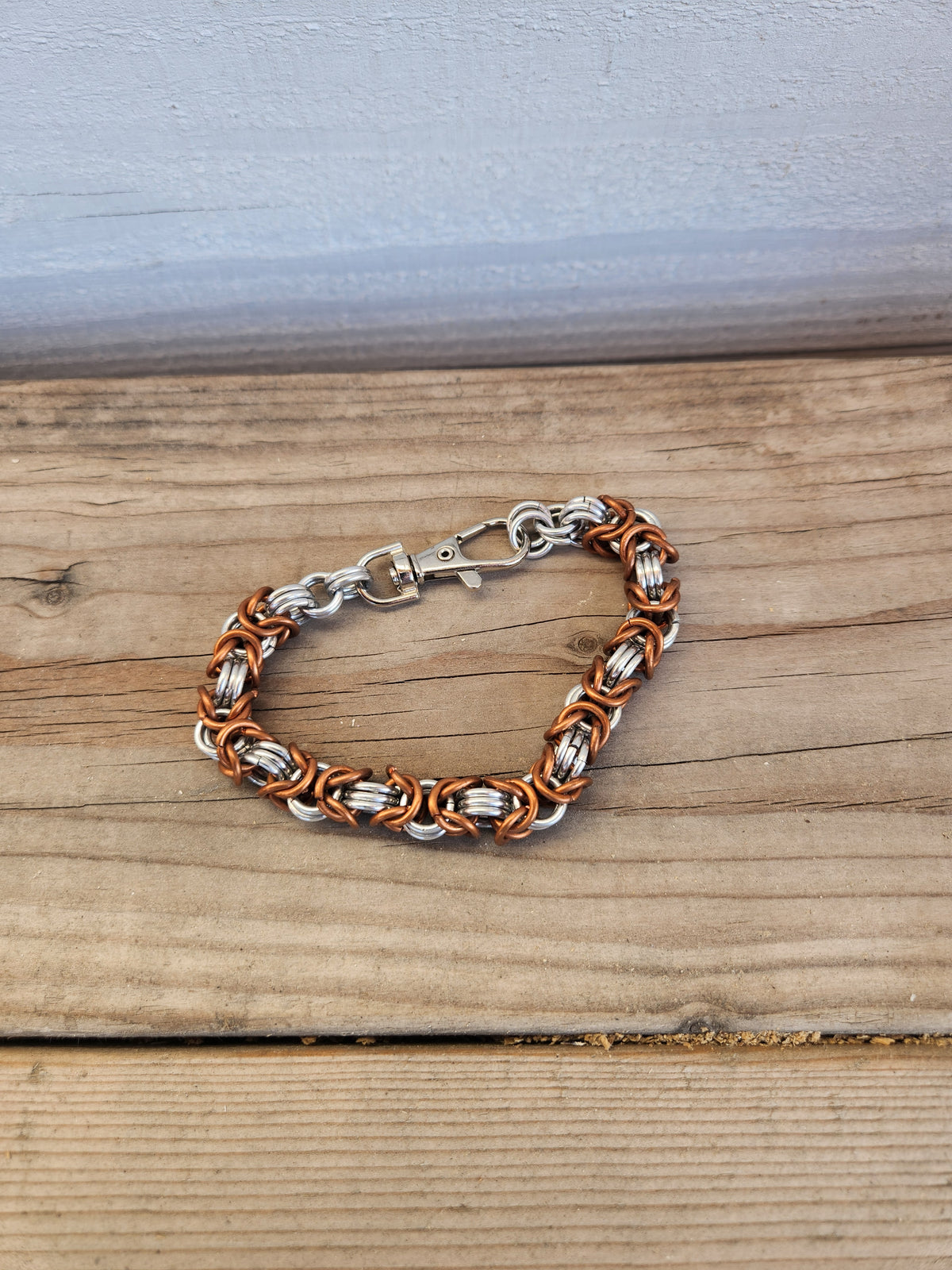 Custom Polished Steel and Copper Weave Chain Bracelet - Elegant Design with Copper Accents