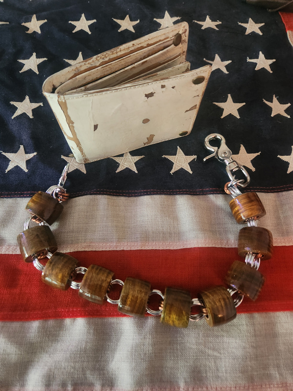 18in. Exotic Wood "Argentinian green sandalwood" Wallet Chain with Polished Steel and Copper Rings