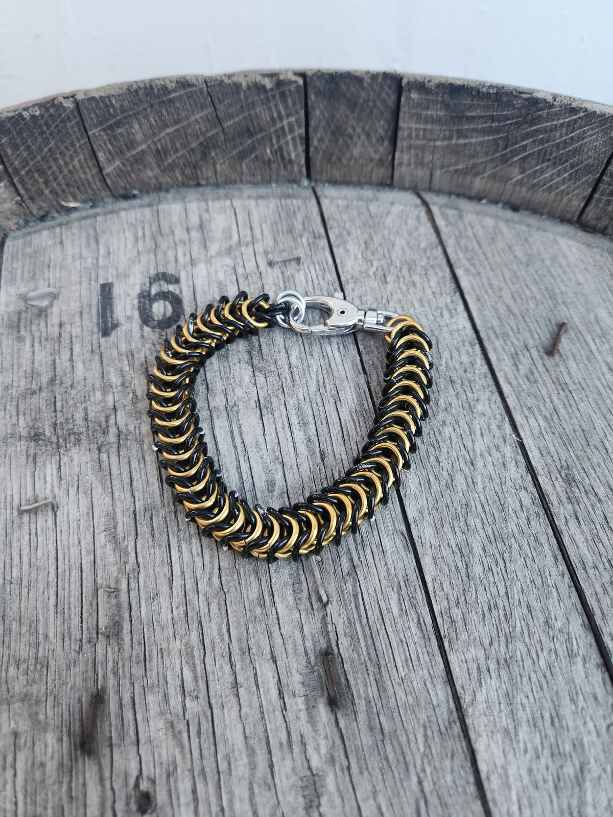 Polished and Black Weaved Box Chain Bracelet