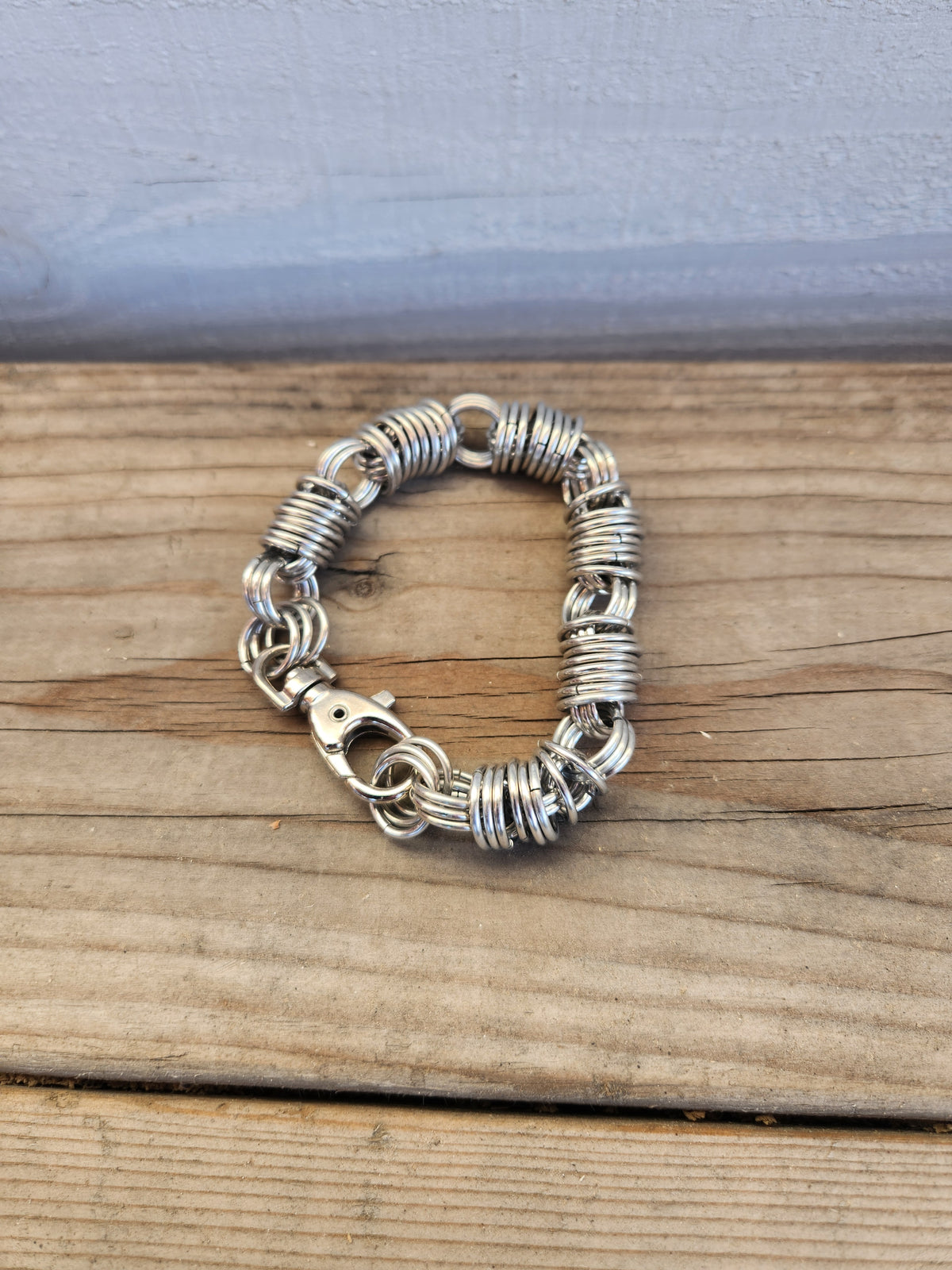 Polished Steel Ring Bracelet - Simple Design, Versatile Accessory for Everyday Wear